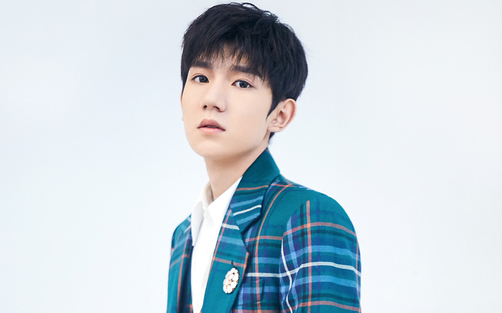 开云体育俱乐部官网-不容错过：联盟中的秘密战术揭秘