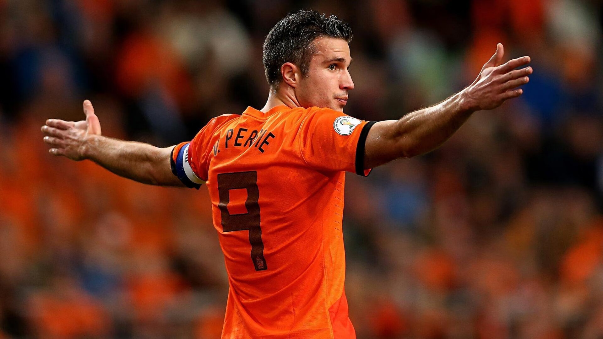 开云APP-决赛焦点：切拉苏奥洛出水即领游，切洛拉高球队